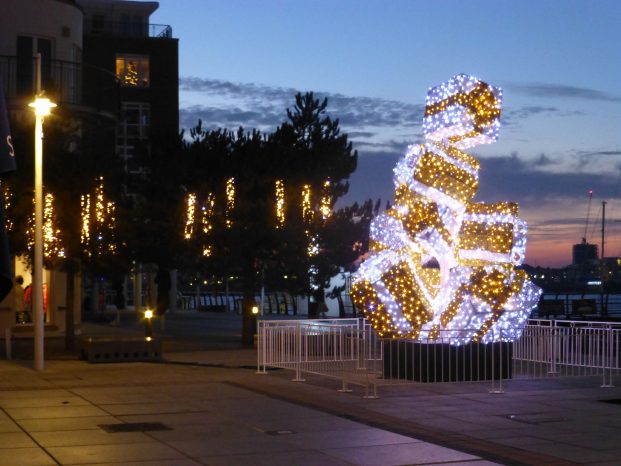 Parcel-Boxes-and-Tree-Lights
