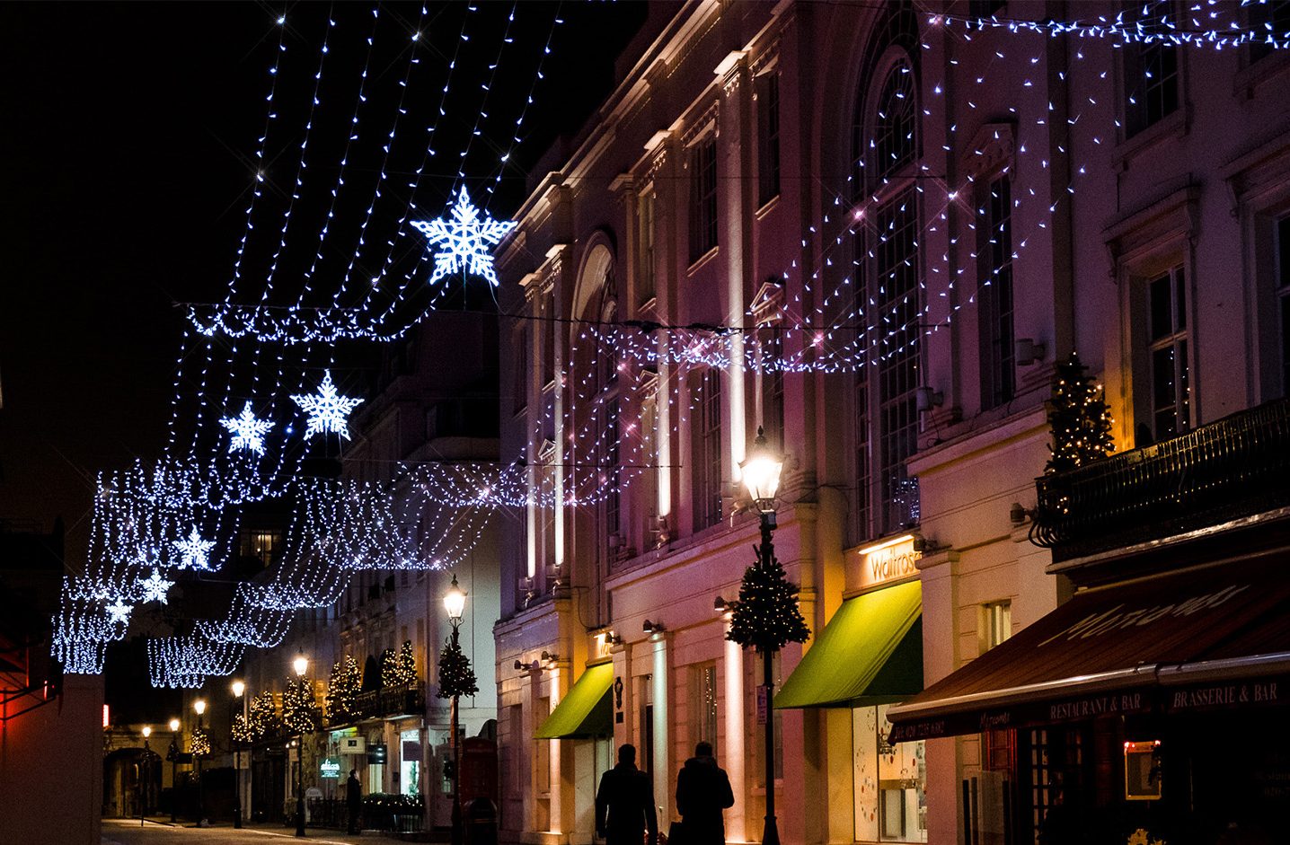 Motcomb Street lighting